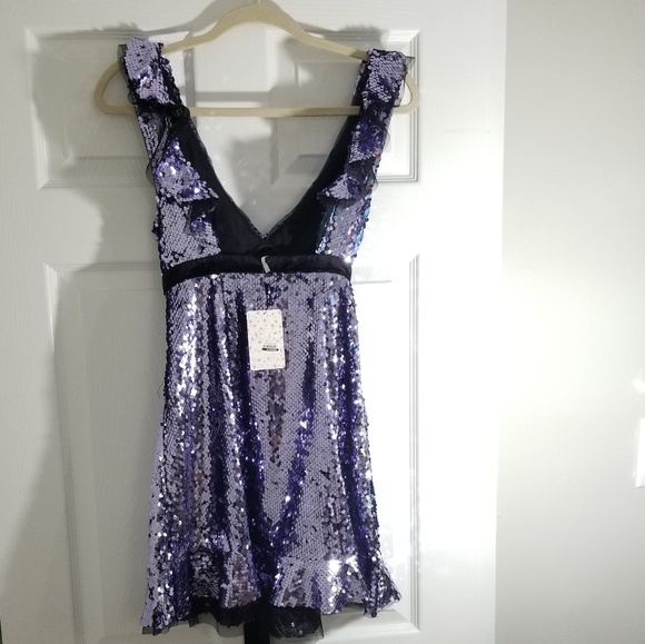 🍒NWT🍒 FREE PEOPLE NYE SEQUIN HOLIDAY DRESS - Picture 6 of 8